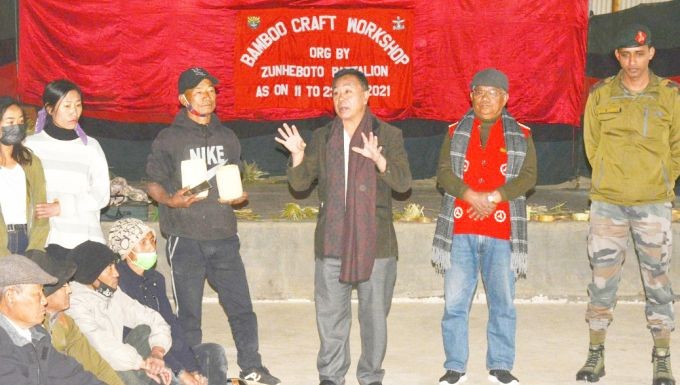 DC Zunheboto, Peter Lichamo interacts with the trainees at the bamboo workshop underway in Zunheboto. (DIPR Photo)